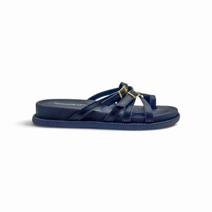 Sandalia Piccadilly 480012-5 negra con tiras cruzadas y hebillas doradas